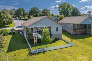 43 Middle St, Hendersonville, NC 28792 - Photo 37