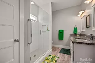 43 Middle St, Hendersonville, NC 28792 - Photo 23