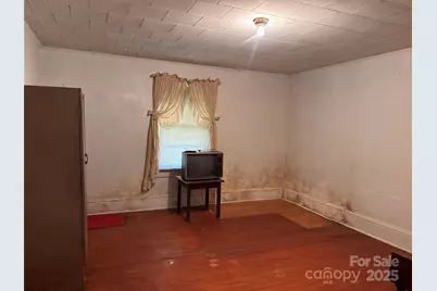 206 Railroad Street, Mooresboro, NC 28114 - Photo 11