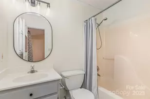 624 Dick St, Albemarle, NC 28001 - Photo 11