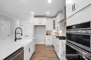 2805 Ashton Pk Ln, Monroe, NC 28110 - Photo 11