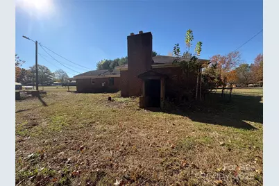 3860 Cliffdale Road, Salisbury, NC 28164 - Photo 11