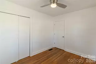 422 Hebron Rd, Hendersonville, NC 28739 - Photo 37