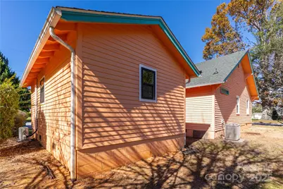 422 Hebron Road, Hendersonville, NC 28739 - Photo 39