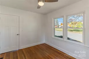 422 Hebron Rd, Hendersonville, NC 28739 - Photo 33