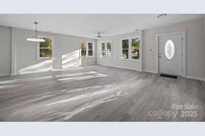 401 Julius Chambers Avenue, Mount Gilead, NC 27306 - Photo 9