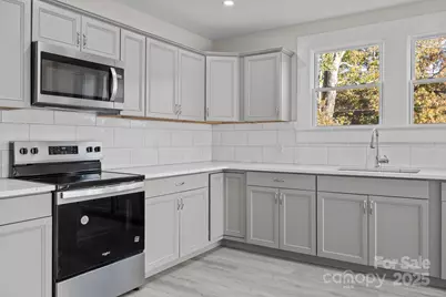 401 Julius Chambers Avenue, Mount Gilead, NC 27306 - Photo 13