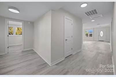 401 Julius Chambers Avenue, Mount Gilead, NC 27306 - Photo 31