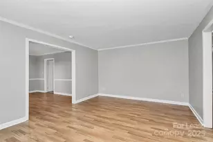 7401 Quail Ridge Dr, Charlotte, NC 28226 - Photo 3