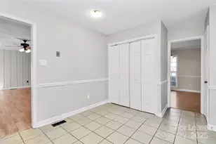 7401 Quail Ridge Dr, Charlotte, NC 28226 - Photo 9