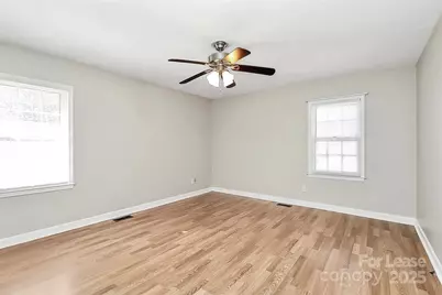 7401 Quail Ridge Drive, Charlotte, NC 28226 - Photo 19