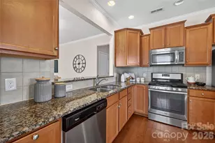 23178 Whimbrel Cir, Fort Mill, SC 29707 - Photo 3