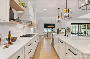 7114 Asbury Vlg Ln, Huntersville, NC 28078 - Photo 15