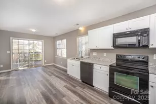 7420 Ginger Spice Ln, Charlotte, NC 28227 - Photo 11