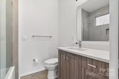 1004. Greenleaf Avenue #B, Charlotte, NC 28202 - Photo 9