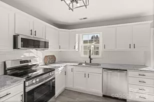 130 Sharons Way, East Flat Rock, NC 28726 - Photo 13