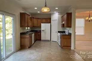 1010 Ashbin Ct, Fort Mill, SC 29707 - Photo 7