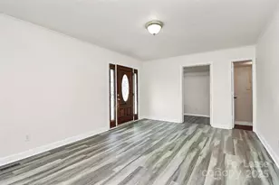 4132 Blenhein Rd, Charlotte, NC 28208 - Photo 3