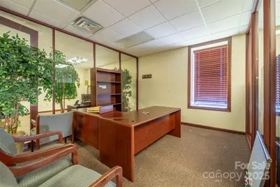 228 E Palmer Street, Franklin, NC 28734 - Photo 37
