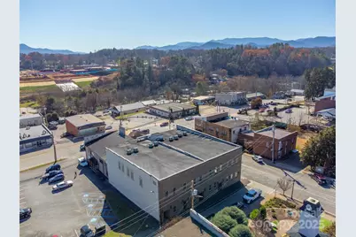 228 E Palmer Street, Franklin, NC 28734 - Photo 7