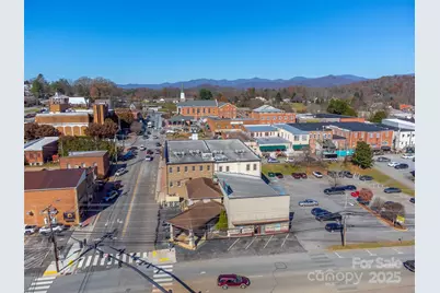 228 E Palmer Street, Franklin, NC 28734 - Photo 5