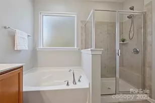 8026 Kelburn Ln, Charlotte, NC 28273 - Photo 19