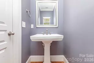 239 N Dotger Ave N, Charlotte, NC 28207 - Photo 13