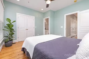 239 N Dotger Ave N, Charlotte, NC 28207 - Photo 19