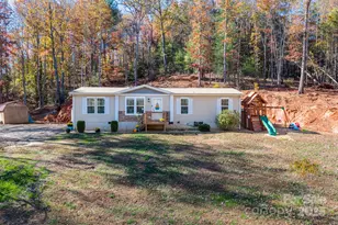 2603 Setzers Gap Rd, Lenoir, NC 28645 - Photo 1
