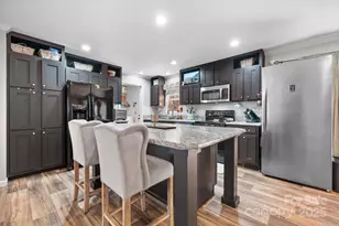 2603 Setzers Gap Rd, Lenoir, NC 28645 - Photo 7