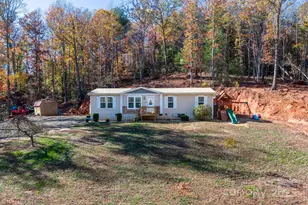 2603 Setzers Gap Rd, Lenoir, NC 28645 - Photo 3