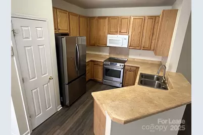 8603 Wandering Creek Way, Charlotte, NC 28227 - Photo 5