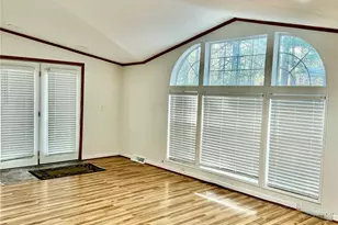 1559 Old Hwy 10 Hwy E, Marion, NC 28752 - Photo 9