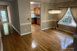 8619 Delamere Ln, Charlotte, NC 28269 - Photo 5