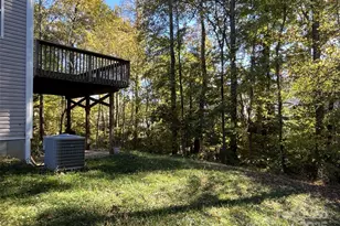 8619 Delamere Ln, Charlotte, NC 28269 - Photo 37