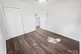 349 Wakefield Dr, Charlotte, NC 28209 - Photo 17