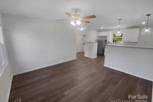 349 Wakefield Dr, Charlotte, NC 28209 - Photo 9