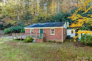 456 Rector Corner Rd, Marshall, NC 28753 - Photo 5