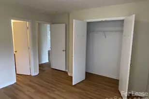 9617 Rau Ct, Charlotte, NC 28215 - Photo 11