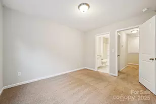 5020 Harris Woods Blvd, Charlotte, NC 28269 - Photo 23