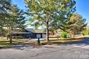 543 Moonlight Pass, Union Mills, NC 28167 - Photo 5