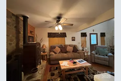 369 Pinecrest Circle, Troy, NC 27371 - Photo 3