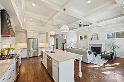 3304 Josephine Court, Charlotte, NC 28205 - Photo 11