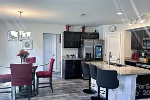 102 Roseborough Rd, Grover, NC 28073 - Photo 5