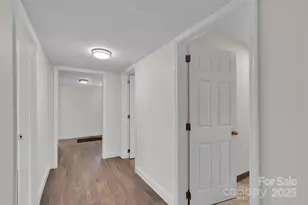 201 W McCubbins St, Salisbury, NC 28144 - Photo 19