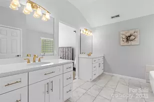 7424 Sugar Maple Ln, Charlotte, NC 28215 - Photo 21