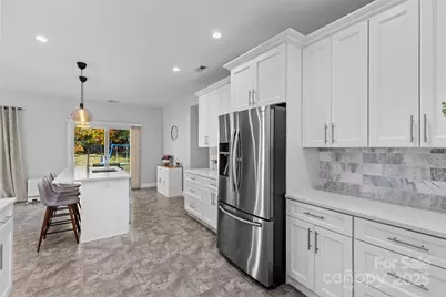 7424 Sugar Maple Lane, Charlotte, NC 28215 - Photo 13