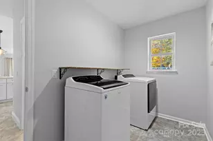 7424 Sugar Maple Ln, Charlotte, NC 28215 - Photo 33