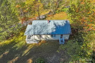 96 Thompson Rd, Spruce Pine, NC 28777 - Photo 29