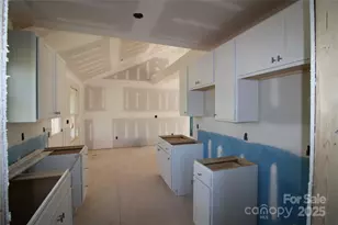 150 Hinton St, Chester, SC 29706 - Photo 7